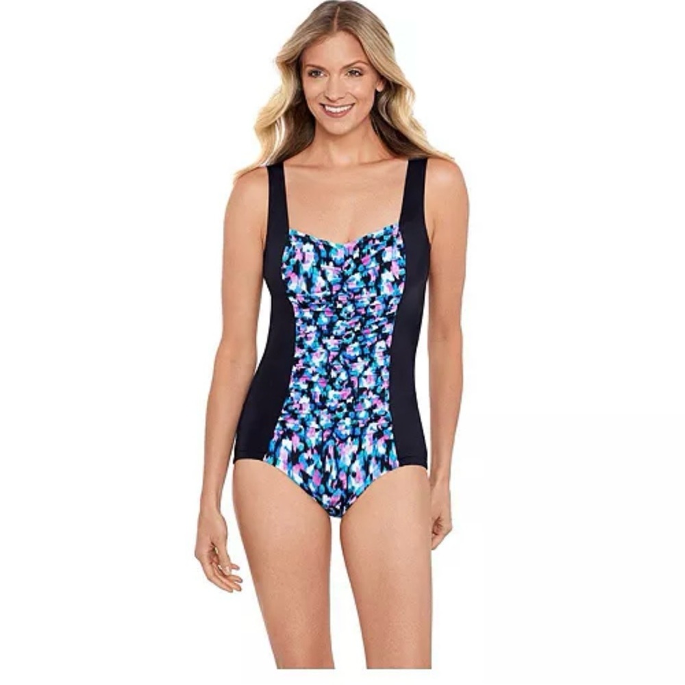 ShapeSolver Women's Shirred Front Princess Seam Girl Leg One-Piece Swimsuit - Picture 5 of 7